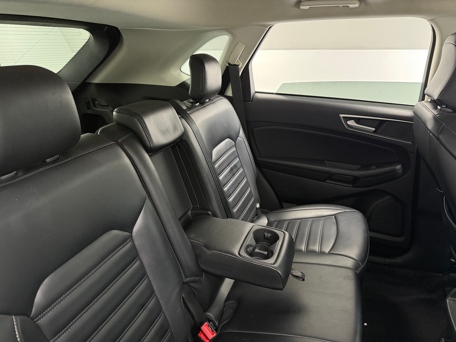 Thumbnail: 2023 Ford Edge - 5