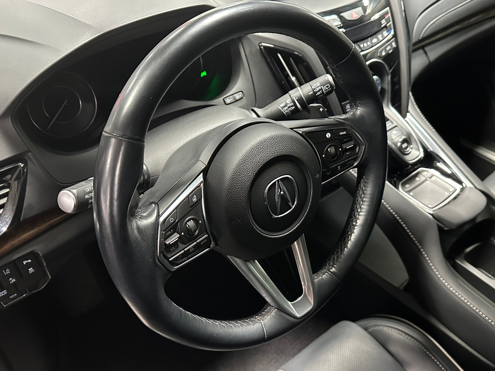 Thumbnail: 2021 Acura RDX - 4