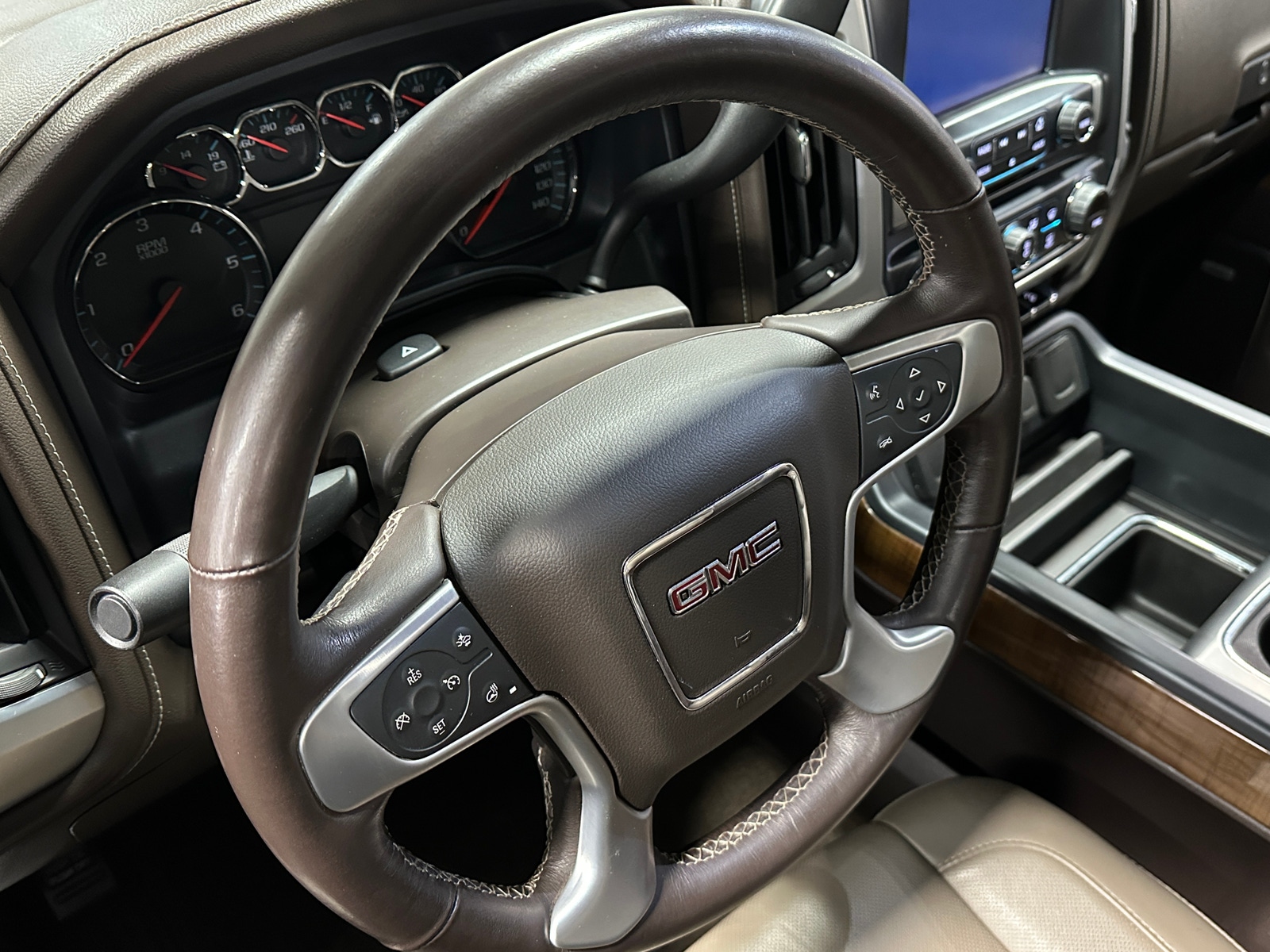 Thumbnail: 2017 GMC Sierra 1500 - 4