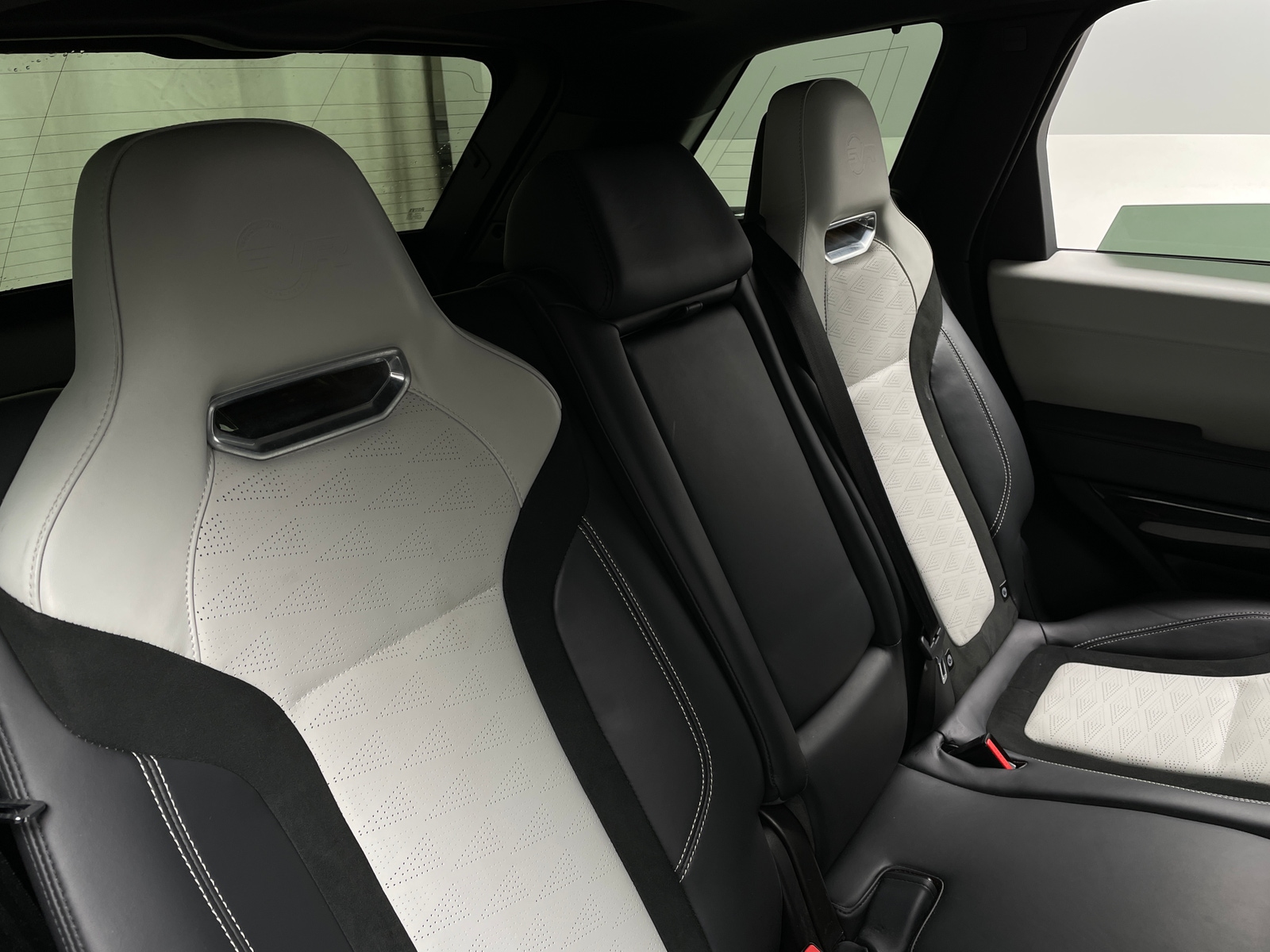 Thumbnail: 2018 Land Rover Range Rover Sport - 5