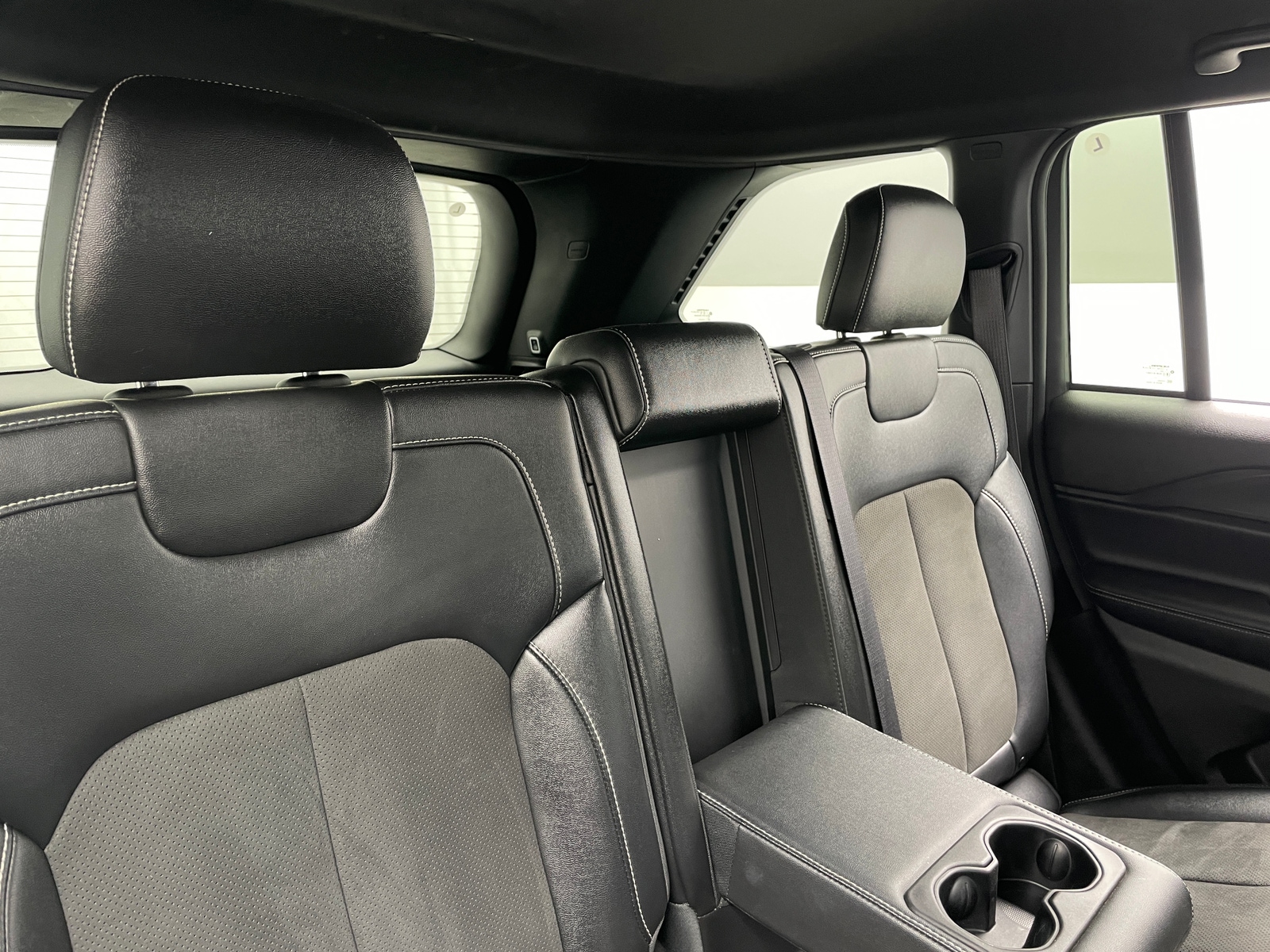 Thumbnail: 2024 Jeep Grand Cherokee - 5