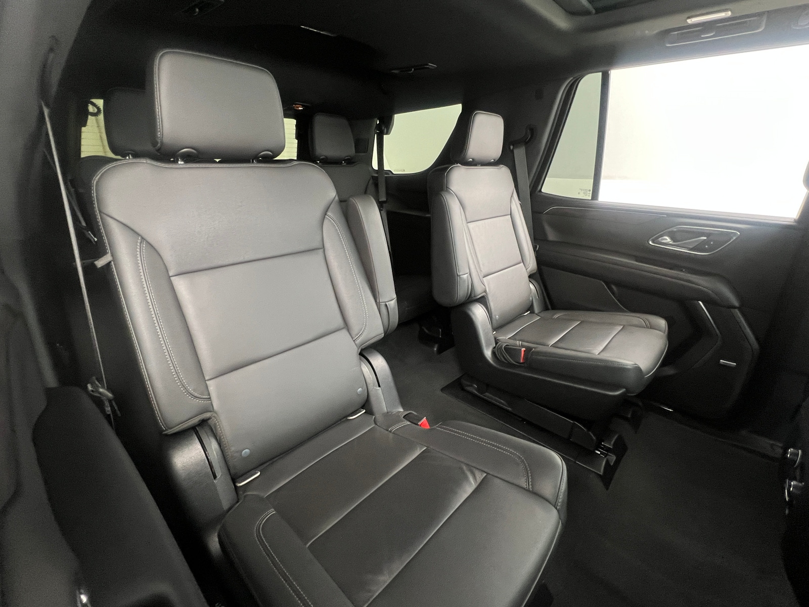Thumbnail: 2021 Chevrolet Tahoe - 5