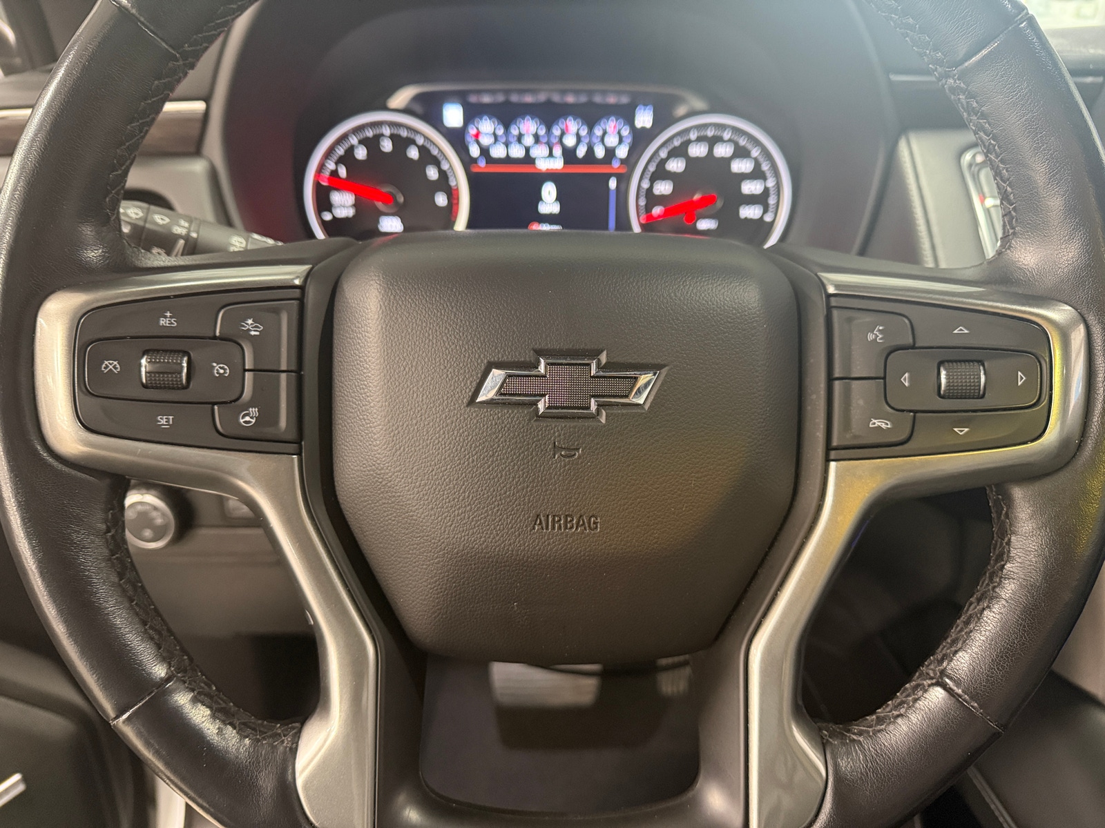 Thumbnail: 2021 Chevrolet Tahoe - 4