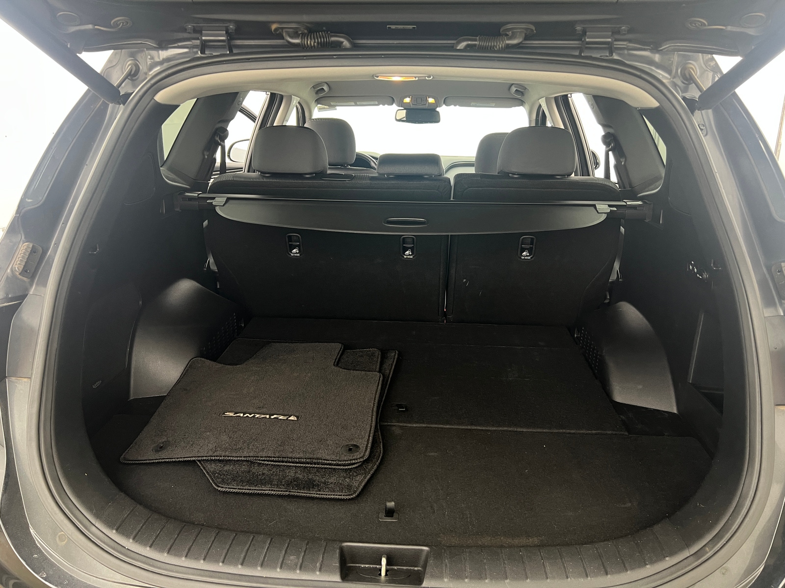 Thumbnail: 2020 Hyundai Santa Fe - 7