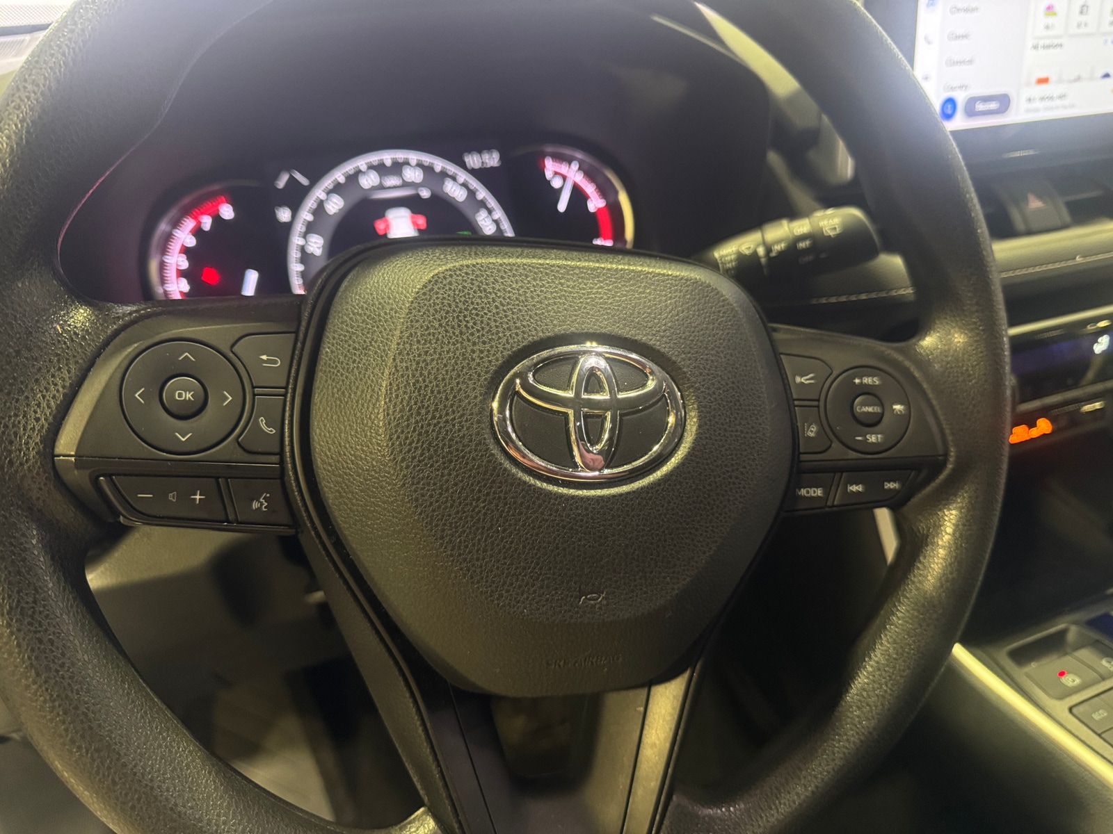 Thumbnail: 2023 Toyota RAV4 - 5