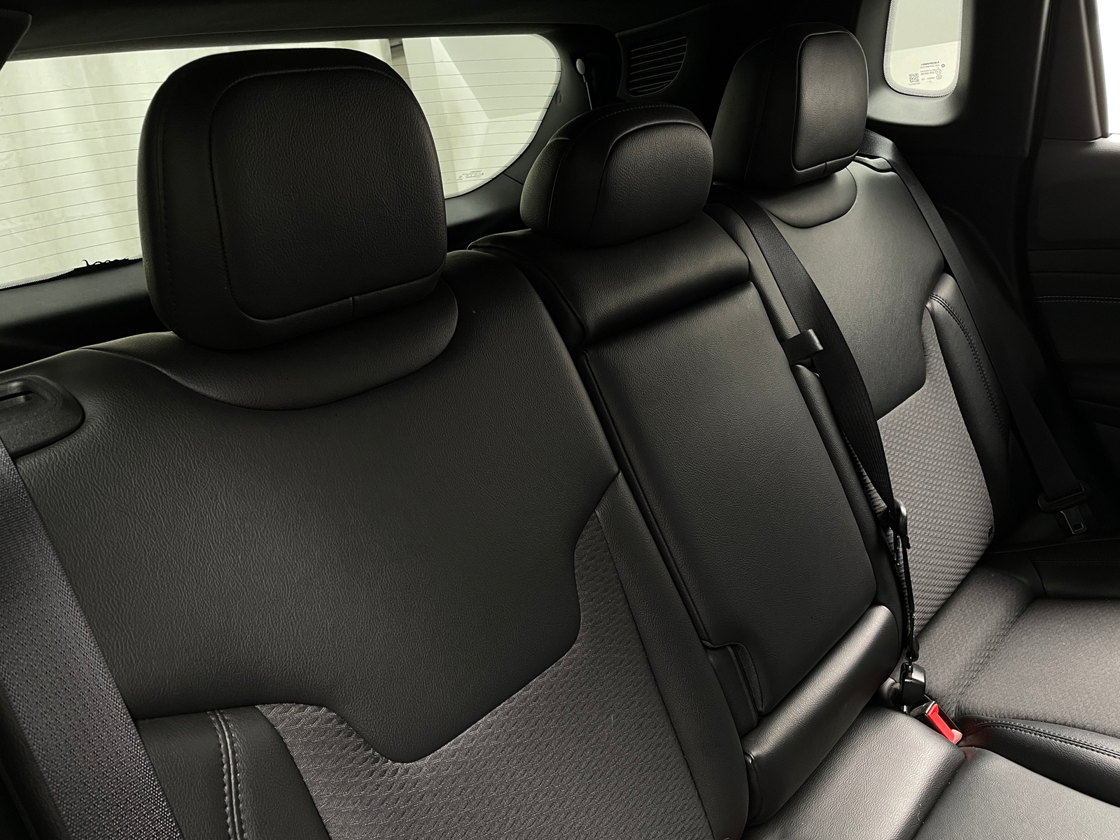 Thumbnail: 2022 Jeep Compass - 6