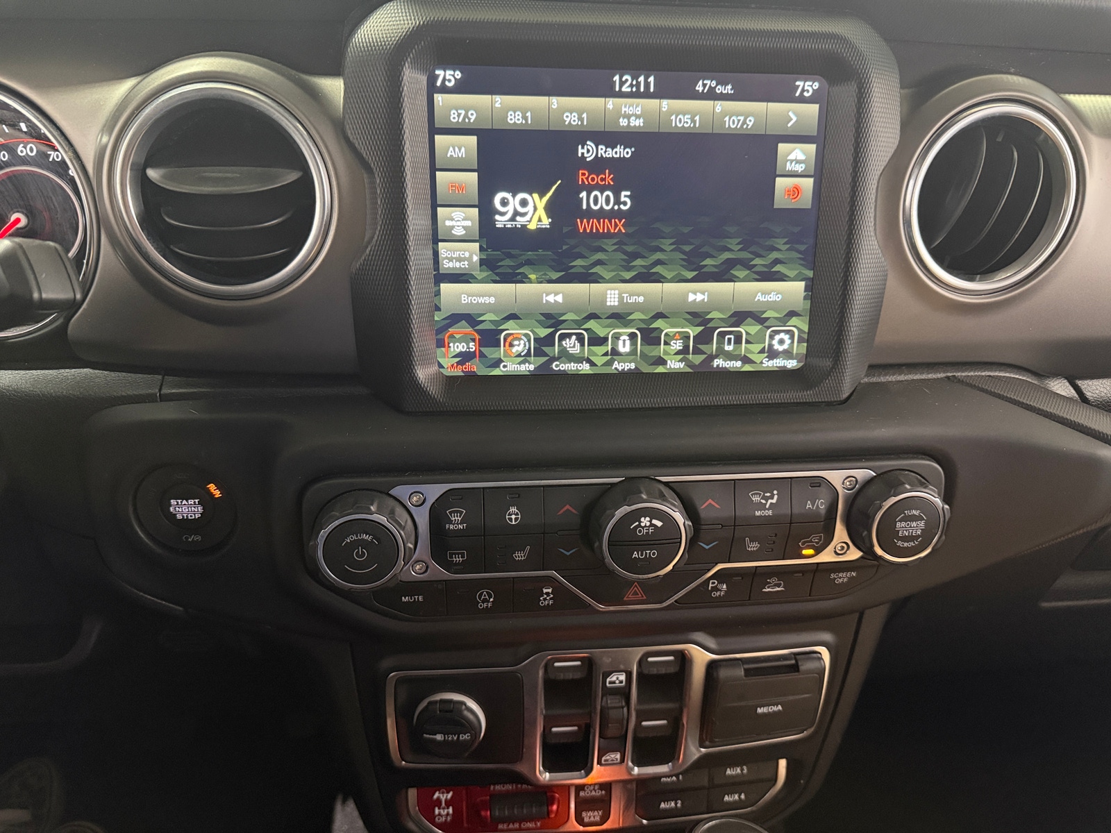 Thumbnail: 2021 Jeep Wrangler - 4