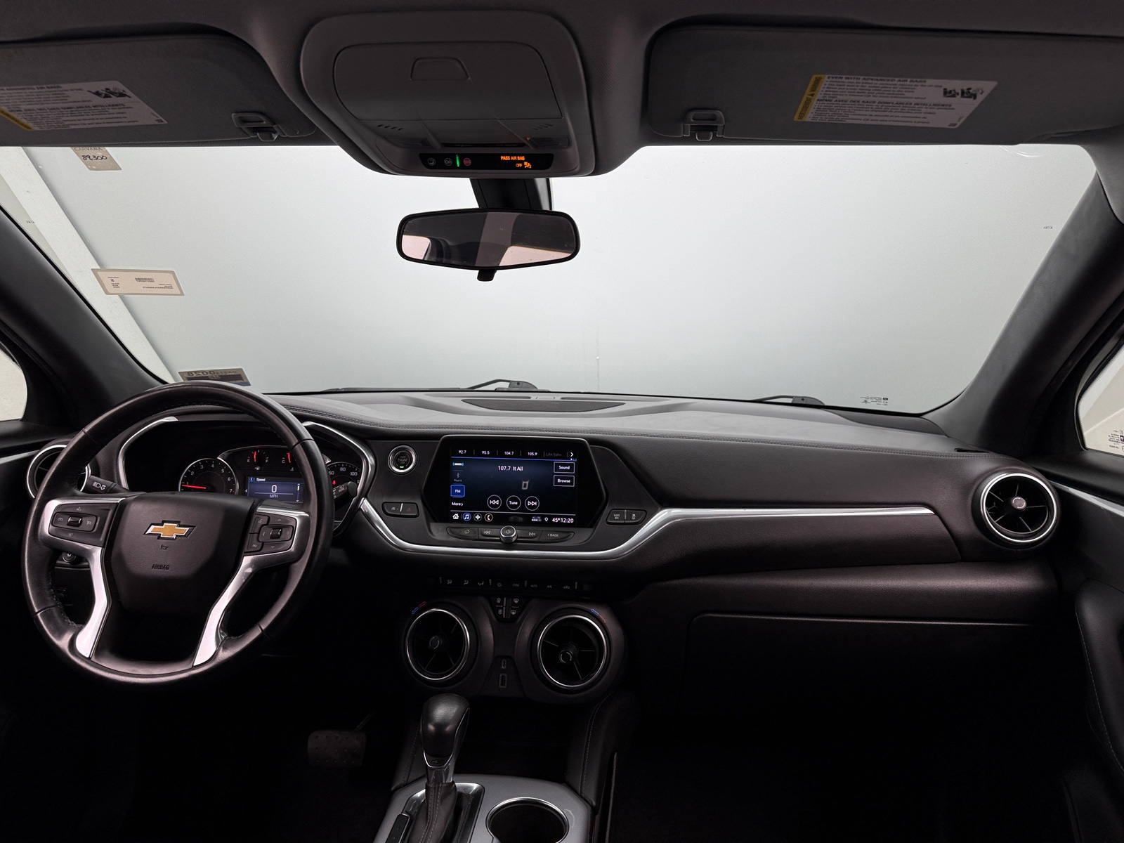 Thumbnail: 2020 Chevrolet Blazer - 3