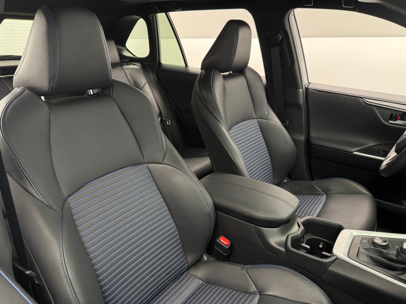 Thumbnail: 2023 Toyota RAV4 - 2