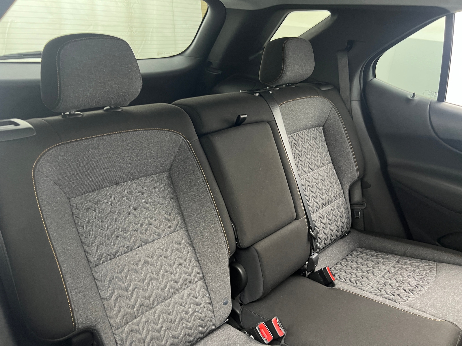 Thumbnail: 2022 Chevrolet Equinox - 6