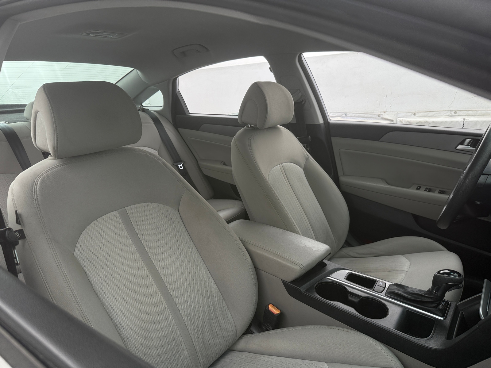 Thumbnail: 2016 Hyundai Sonata - 2