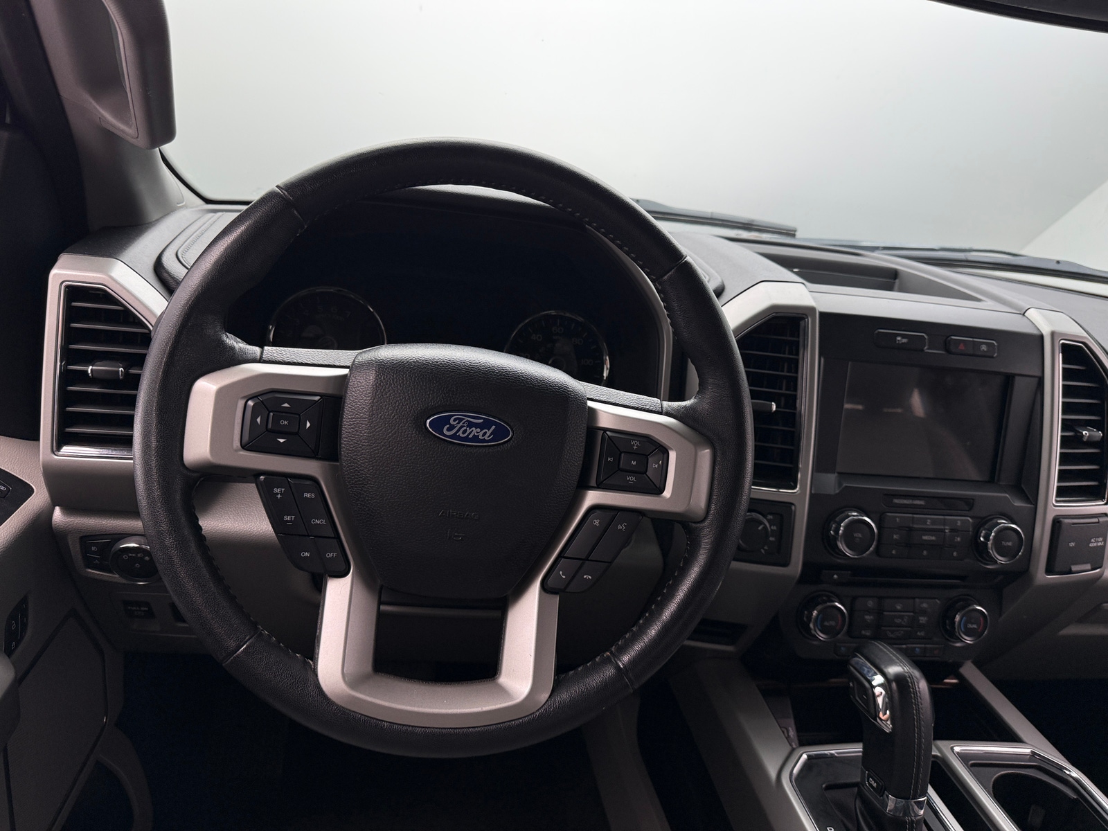 Thumbnail: 2018 Ford Econoline - 4