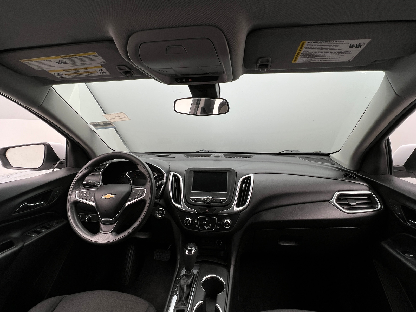 Thumbnail: 2020 Chevrolet Equinox - 3