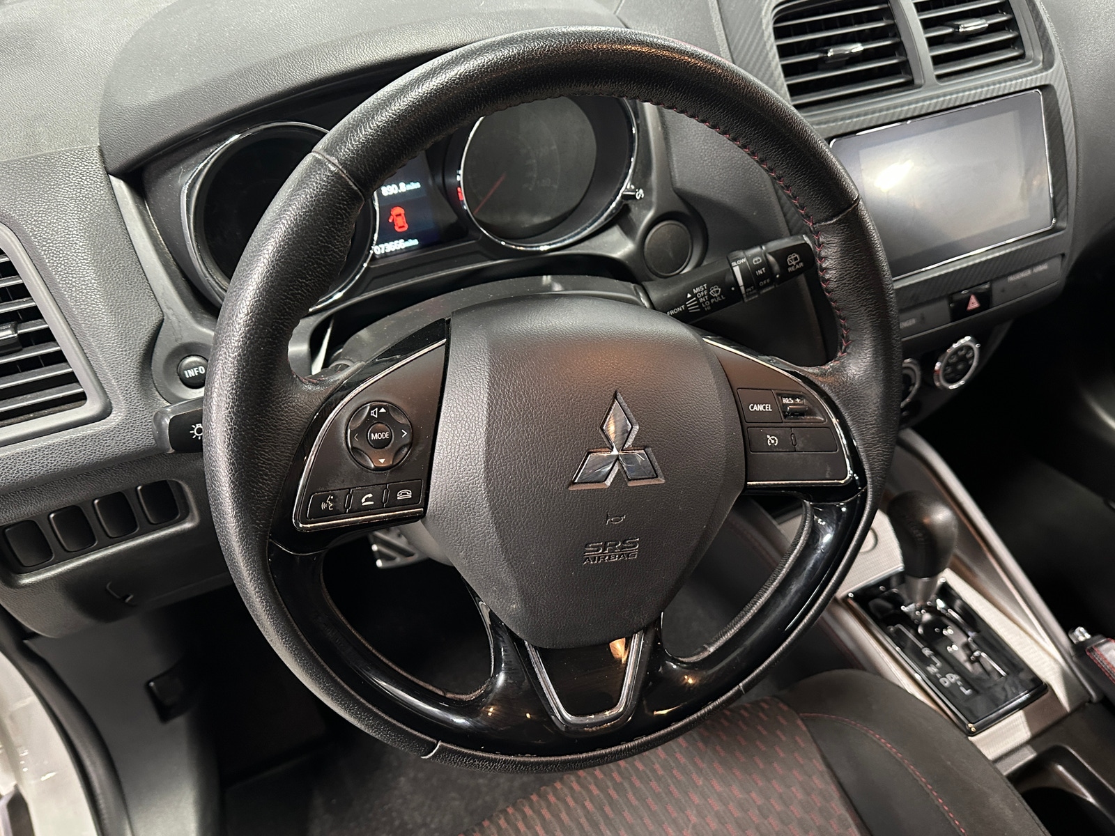 Thumbnail: 2019 Mitsubishi Outlander Sport - 5