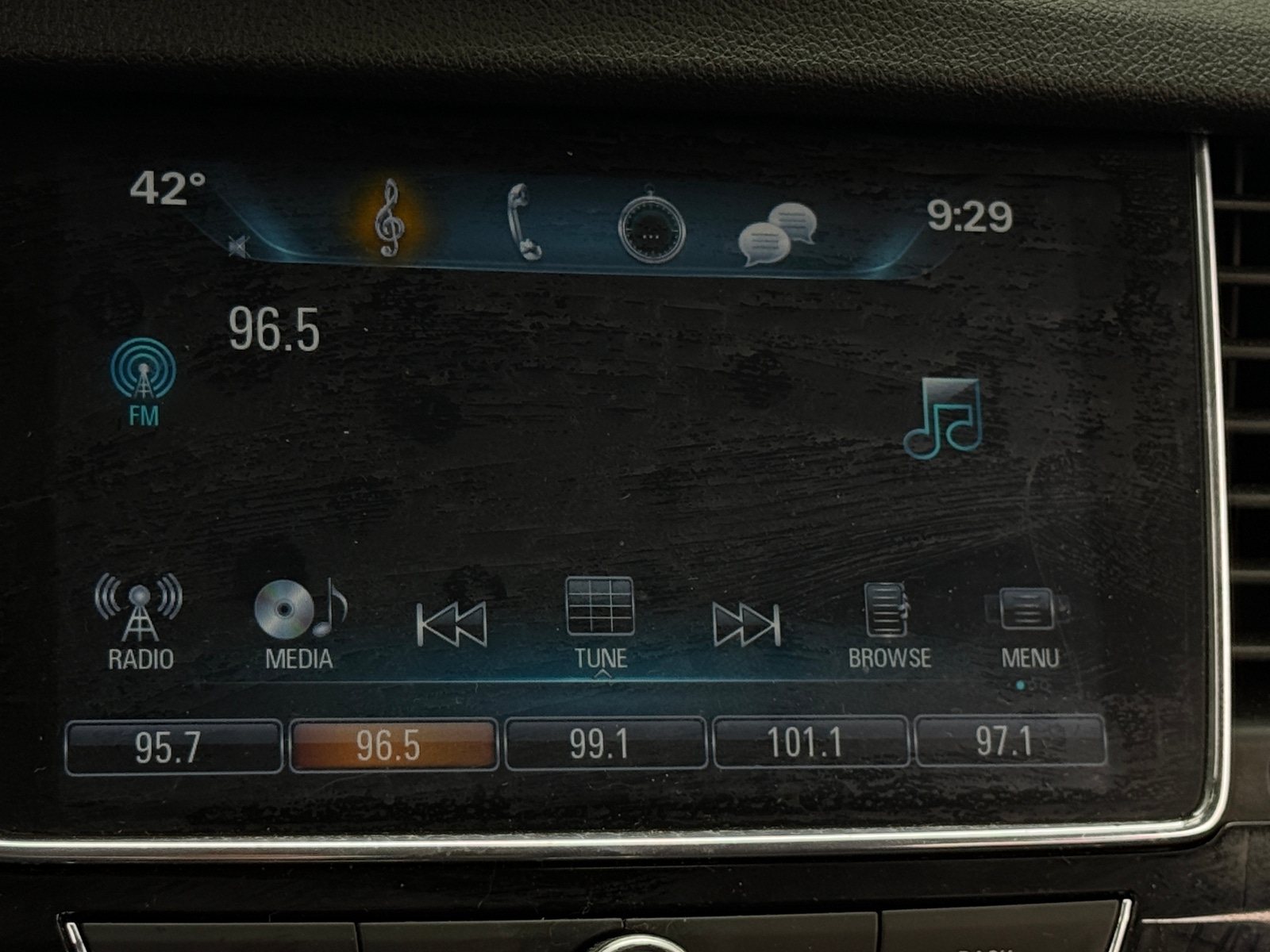 Thumbnail: 2021 Buick Encore - 4