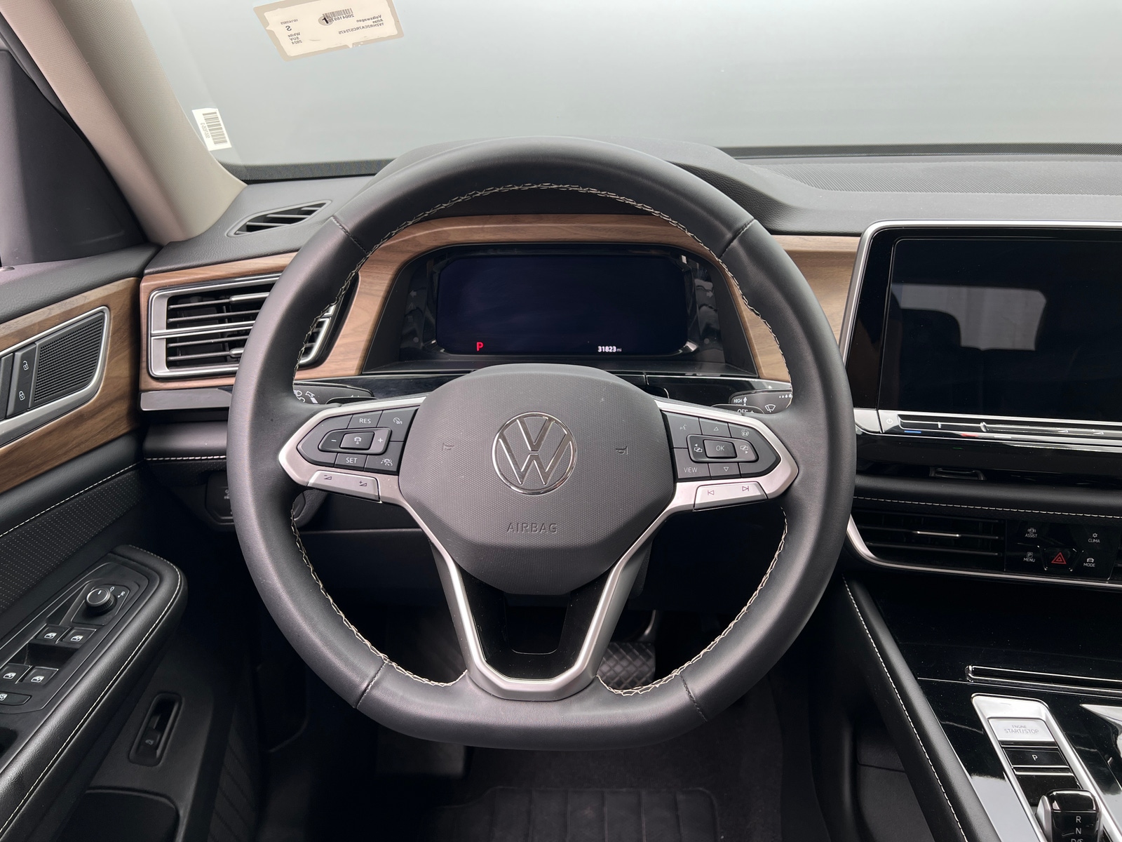 Thumbnail: 2024 Volkswagen Atlas - 4