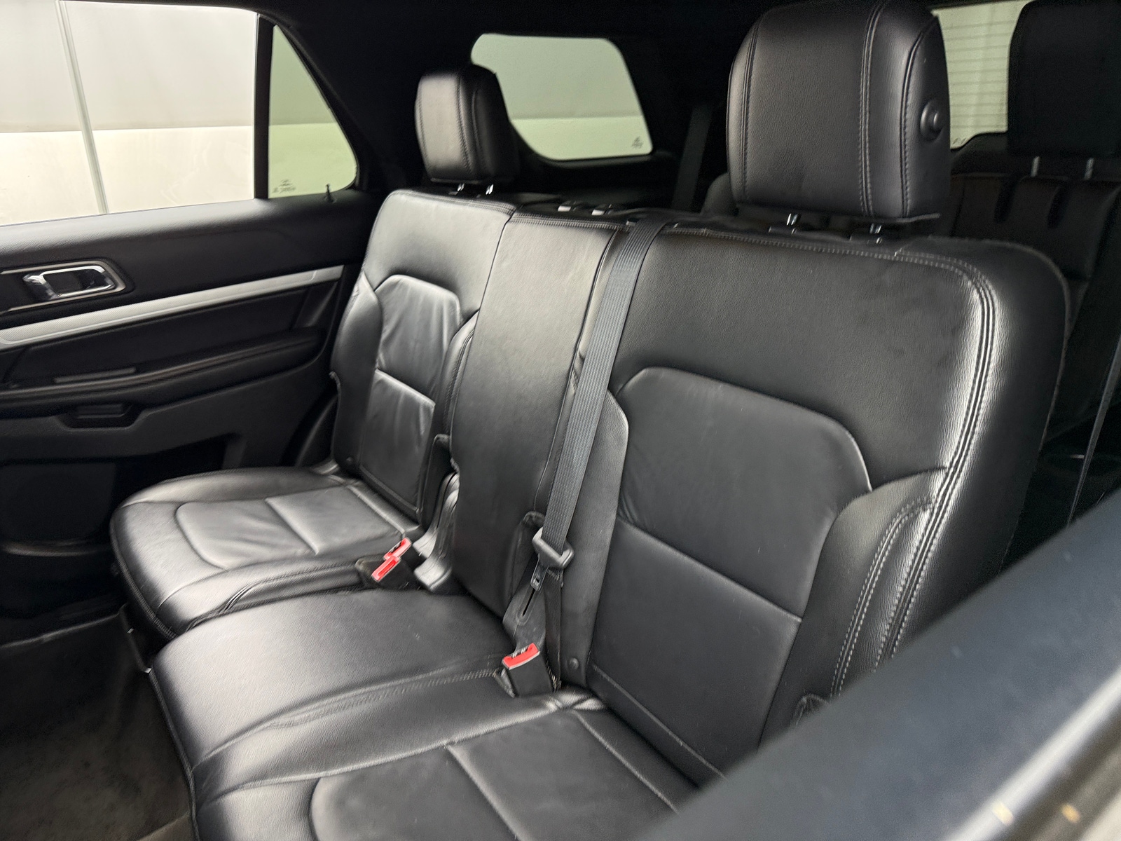 Thumbnail: 2016 Ford Explorer - 5