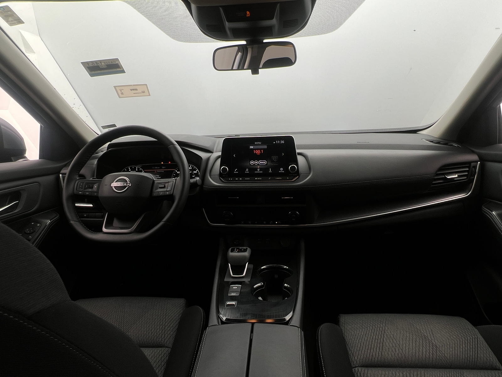 Thumbnail: 2025 Nissan Rogue - 3