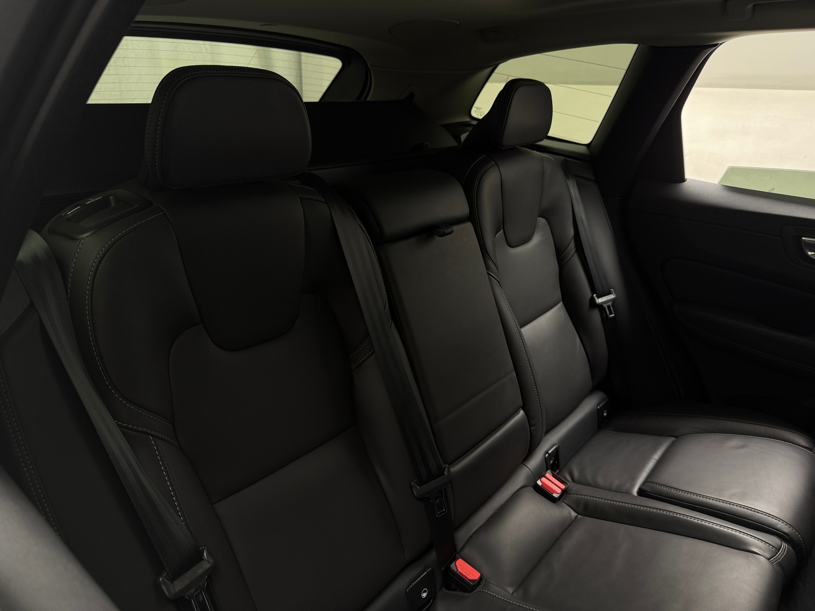 Thumbnail: 2023 Volvo XC60 - 5