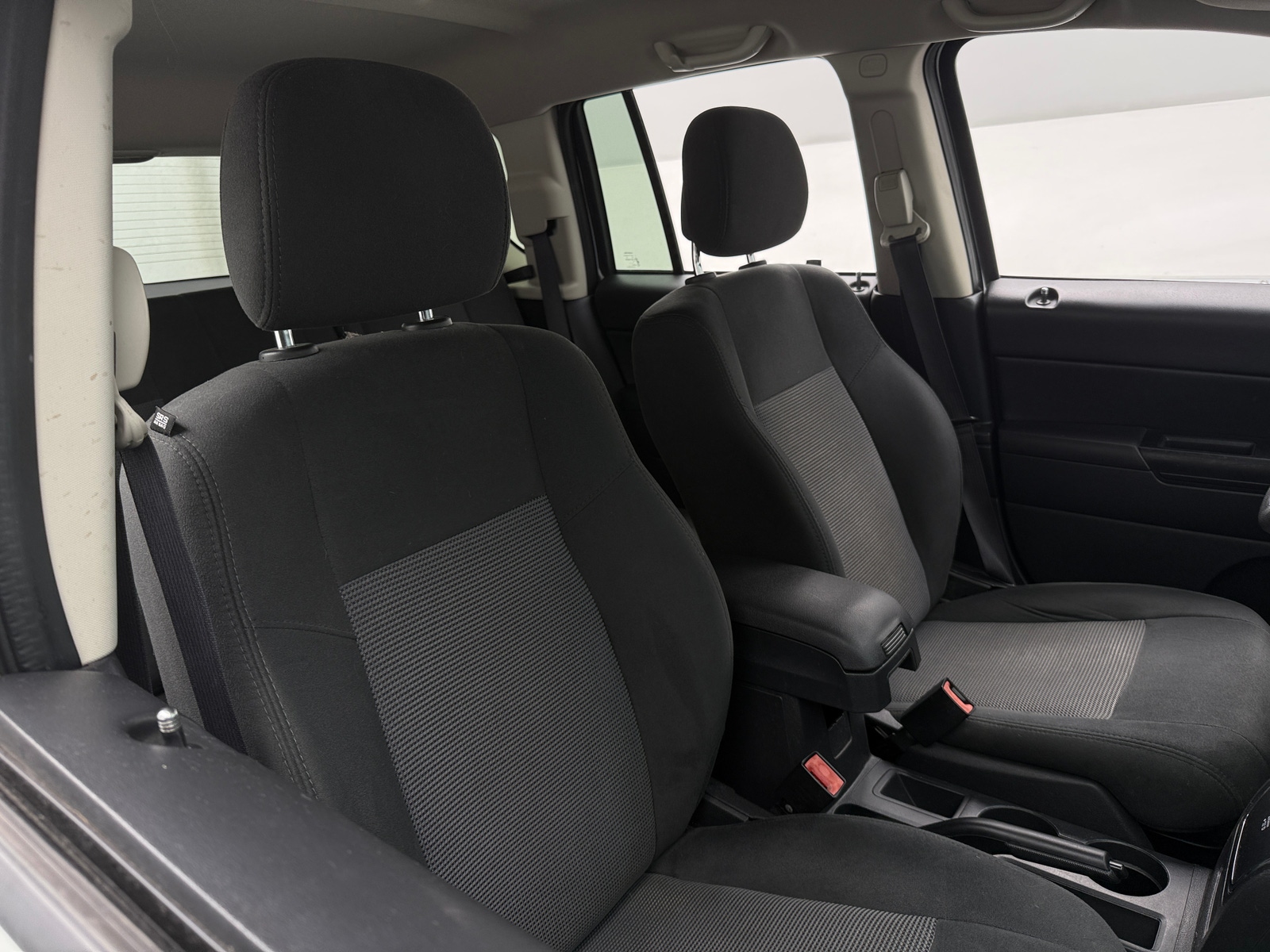 Thumbnail: 2016 Jeep Compass - 2