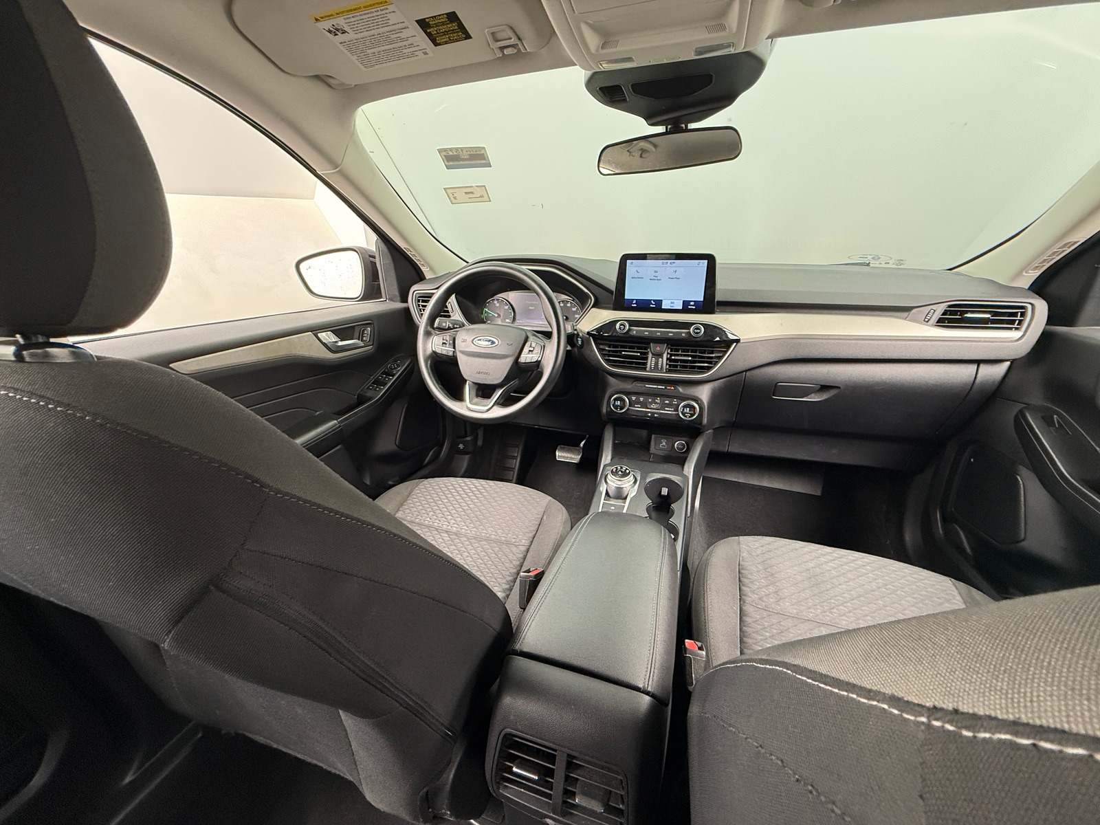 Thumbnail: 2021 Ford Escape - 3