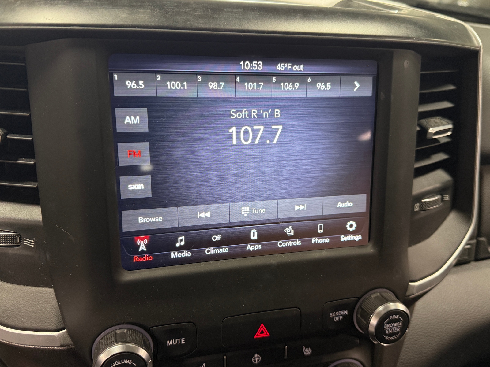 Thumbnail: 2020 RAM 1500 - 4