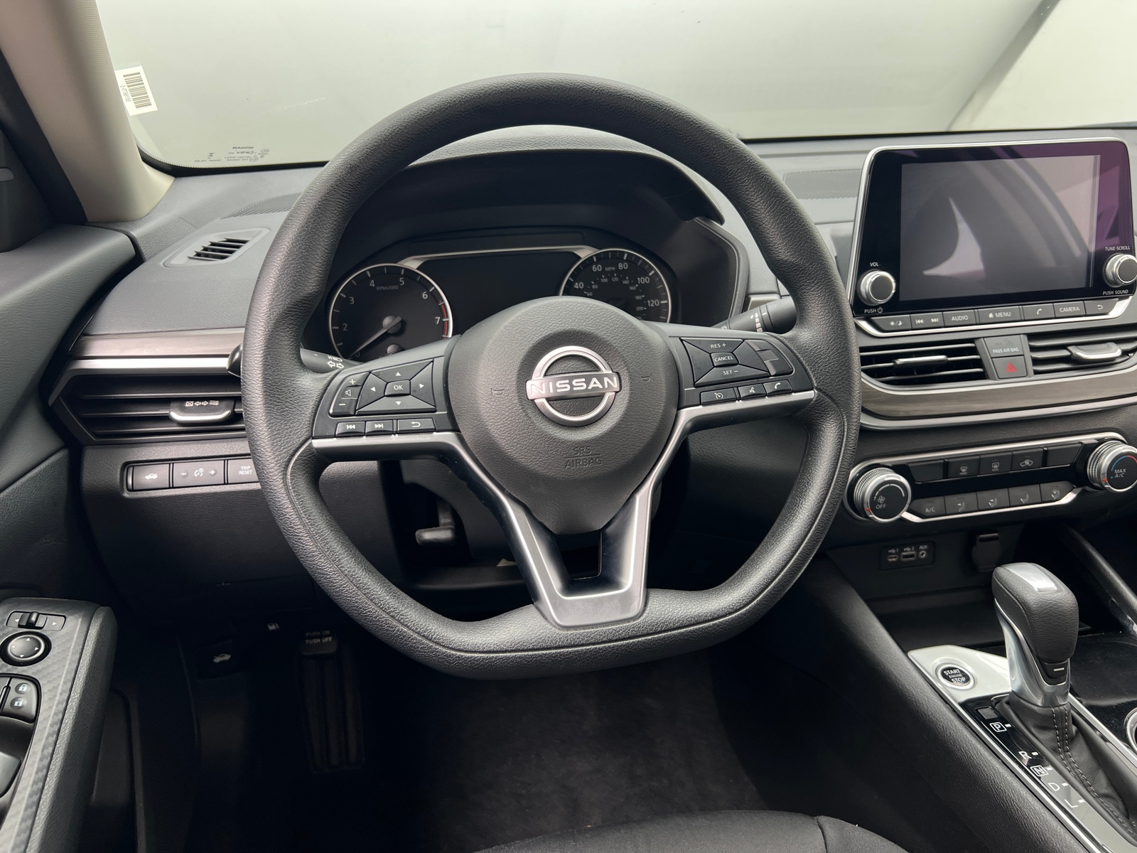 Thumbnail: 2024 Nissan Altima - 5