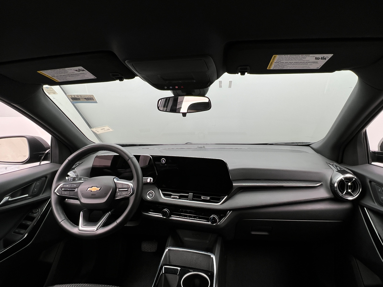 Thumbnail: 2025 Chevrolet Equinox - 3