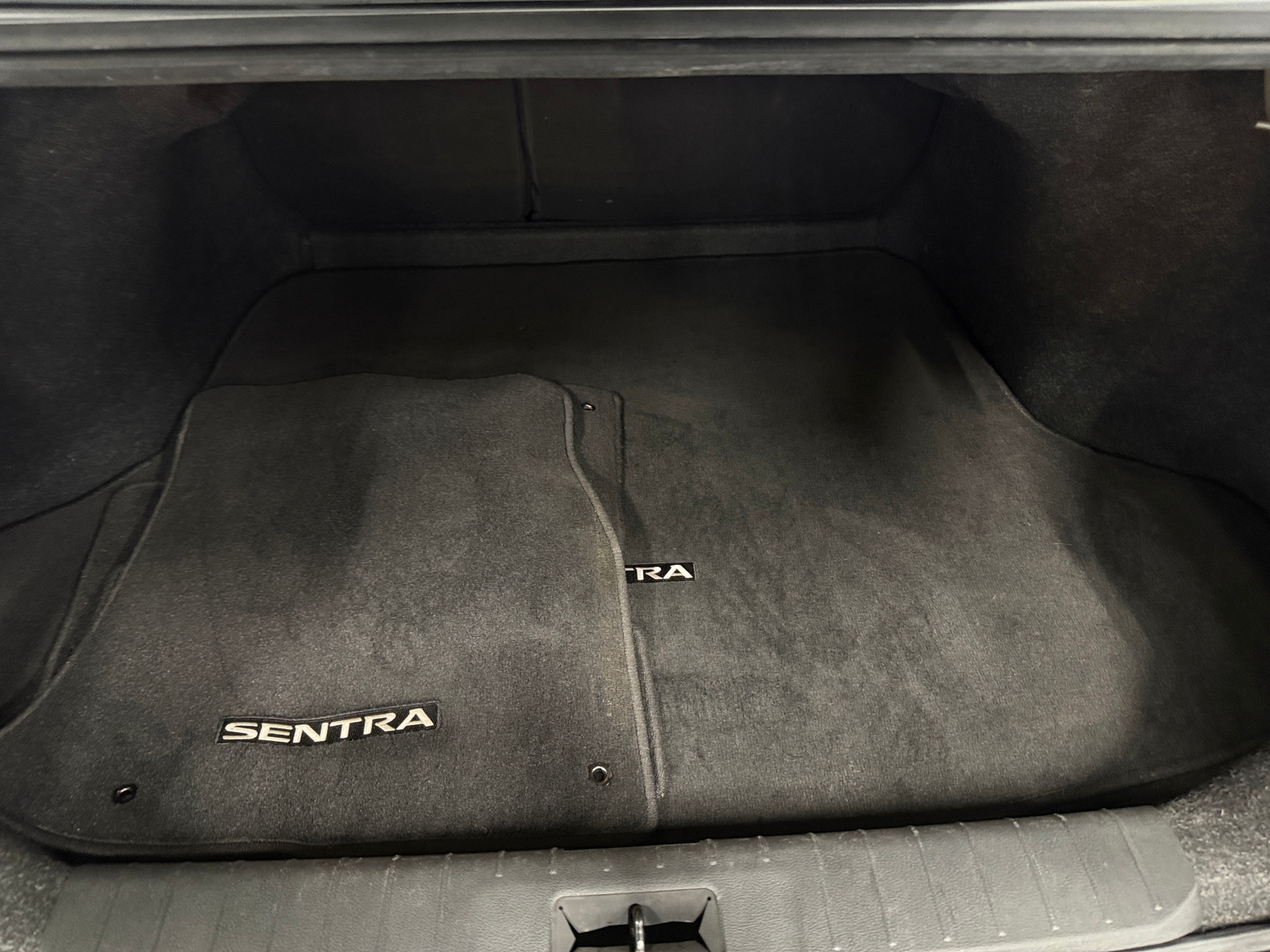Thumbnail: 2021 Nissan Sentra - 7