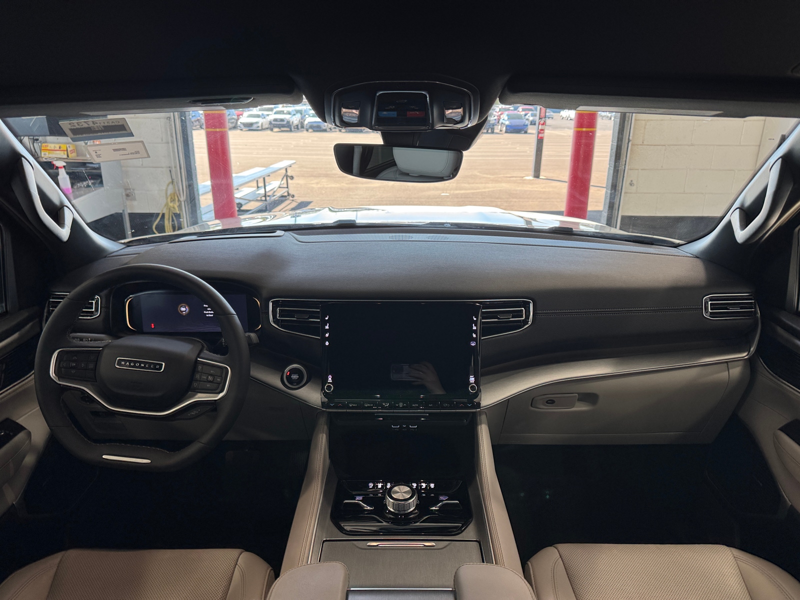 Thumbnail: 2025 Jeep Wagoneer - 2