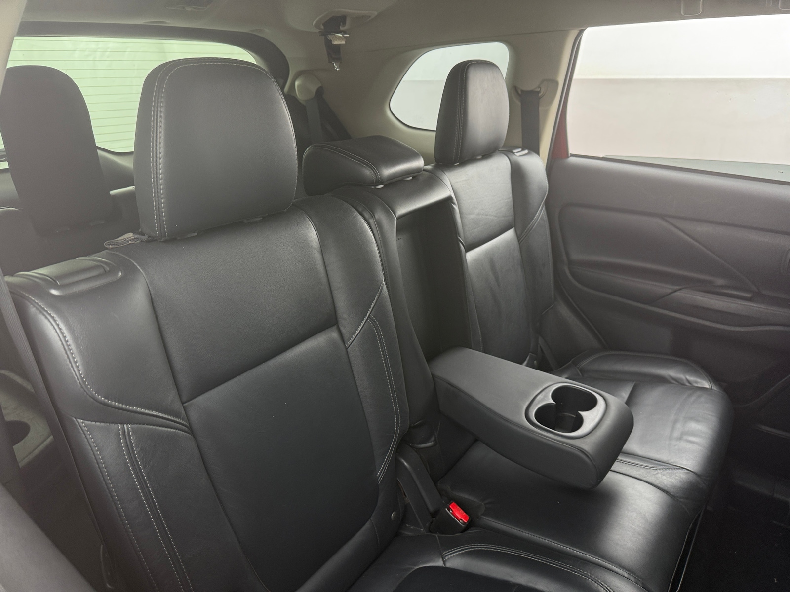 Thumbnail: 2020 Mitsubishi Outlander - 5