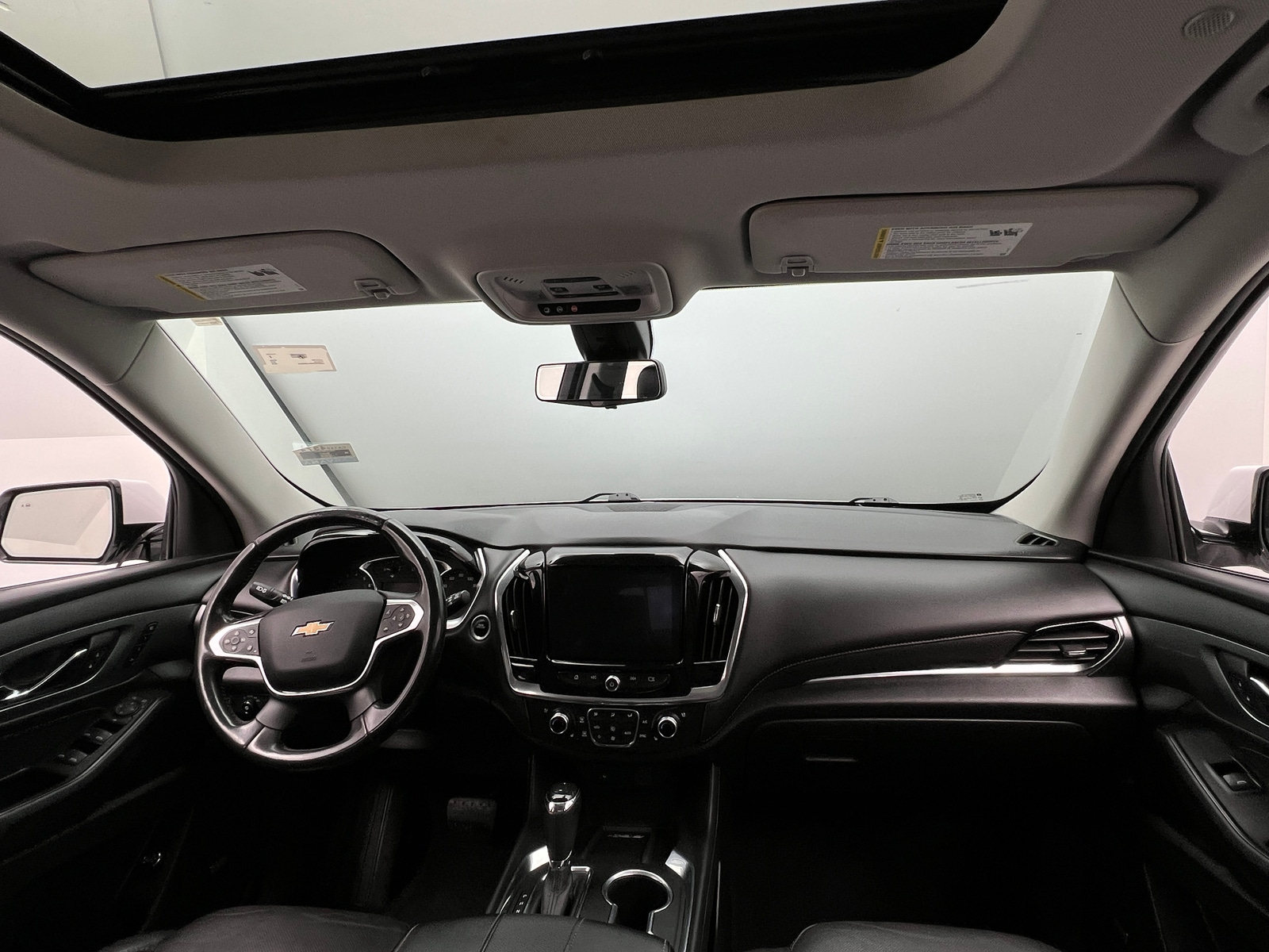 Thumbnail: 2018 Chevrolet Traverse - 2