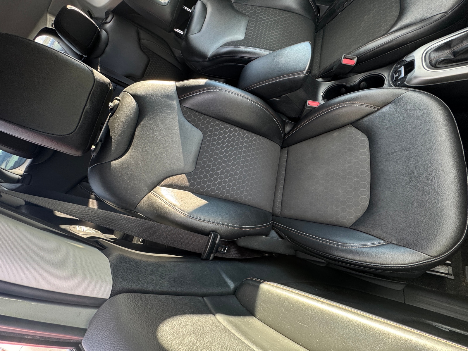 Thumbnail: 2018 Jeep Compass - 2