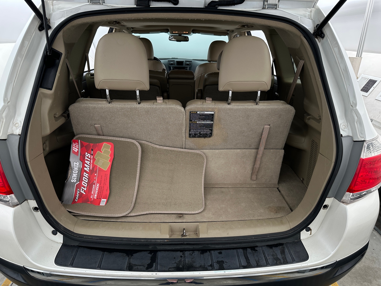 Thumbnail: 2013 Toyota Highlander - 6