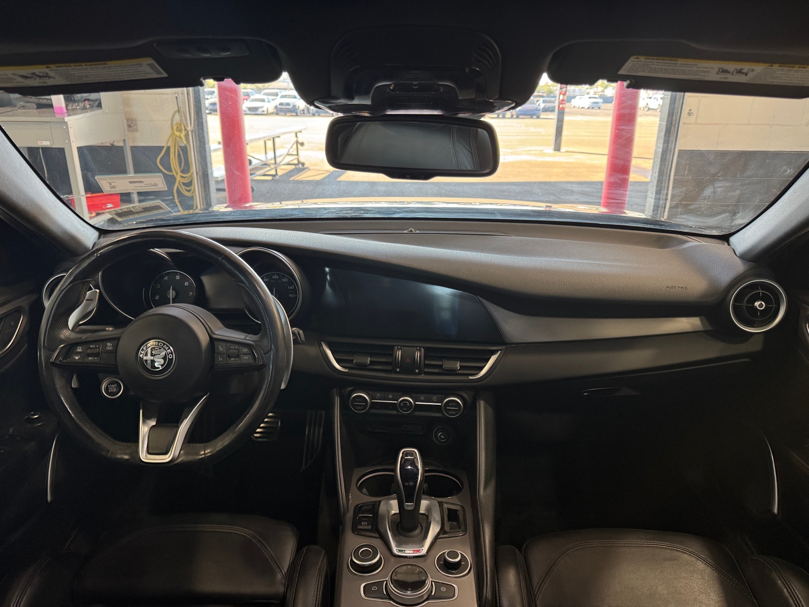 Thumbnail: 2020 Alfa Romeo Giulia - 2