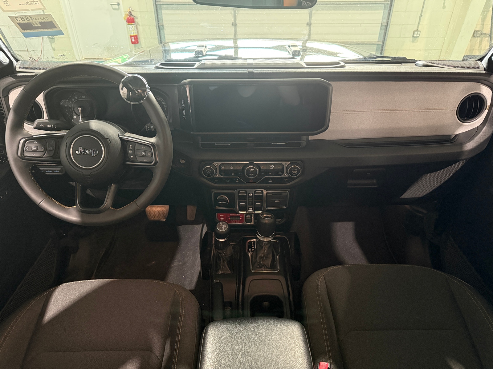 Thumbnail: 2024 Jeep Wrangler - 3