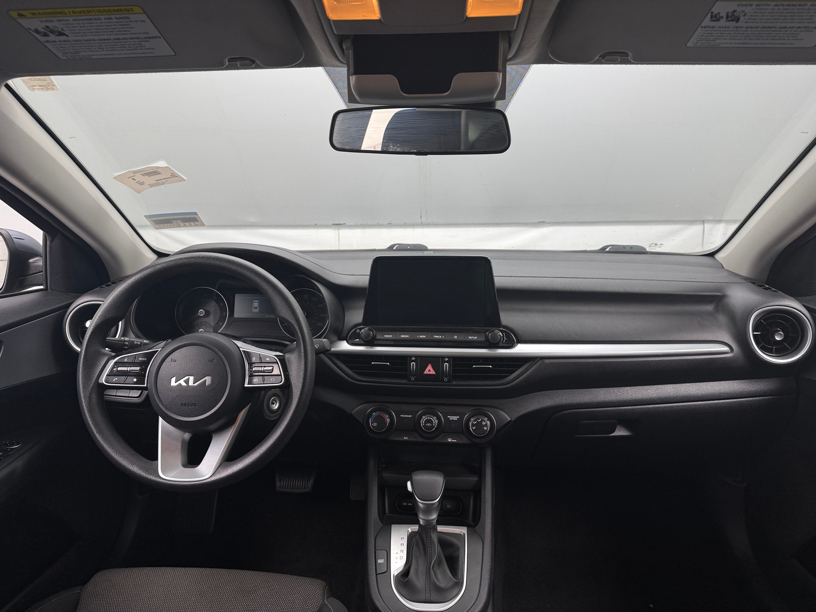 Thumbnail: 2024 Kia Forte - 3