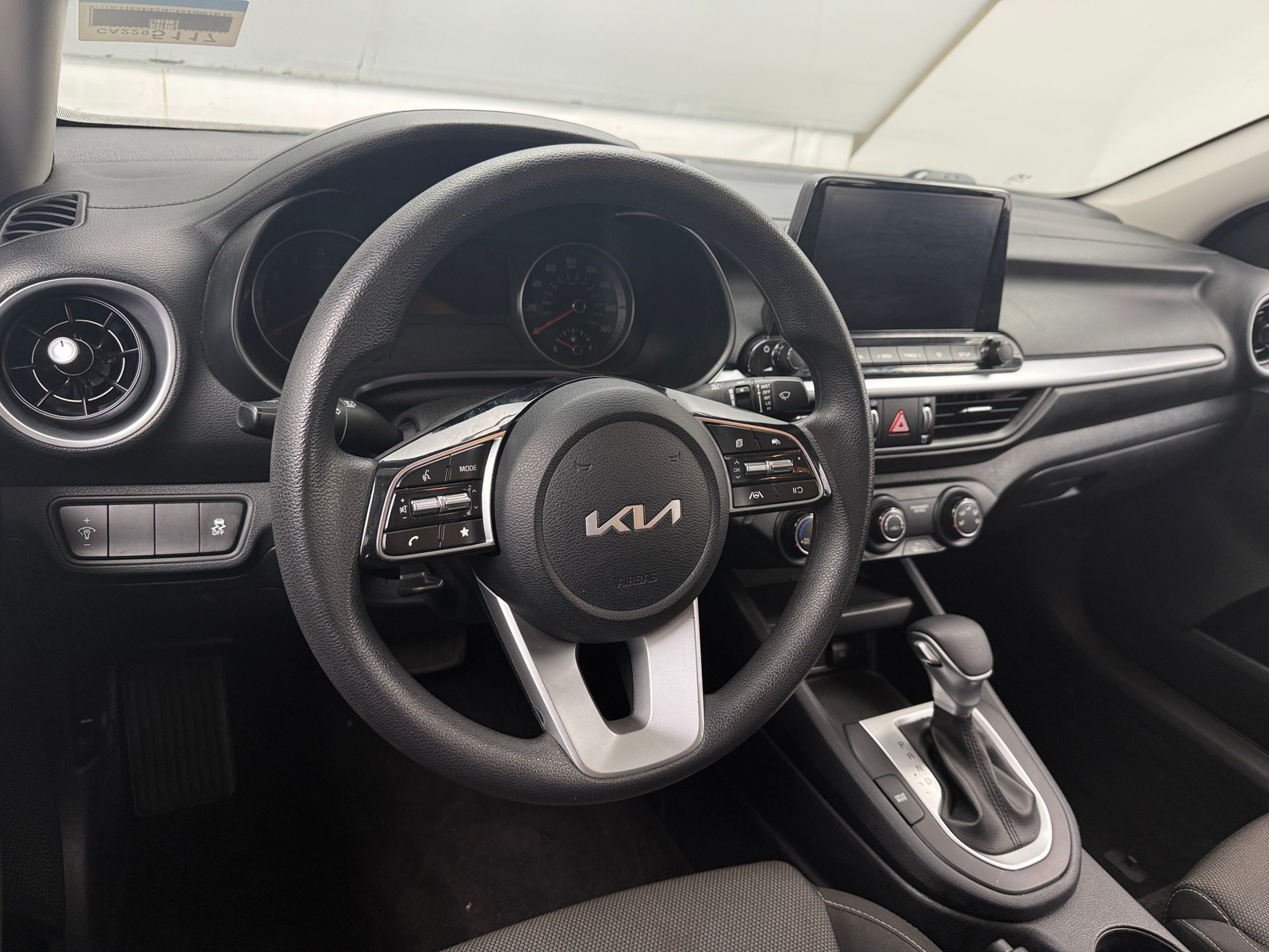 Thumbnail: 2024 Kia Forte - 5
