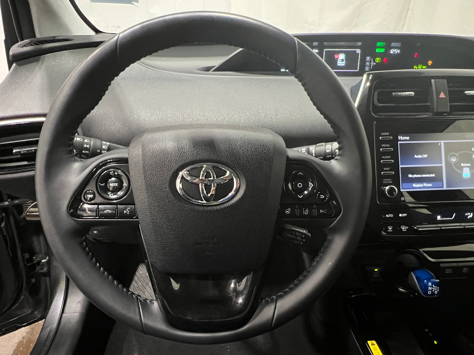 Thumbnail: 2021 Toyota Prius - 4