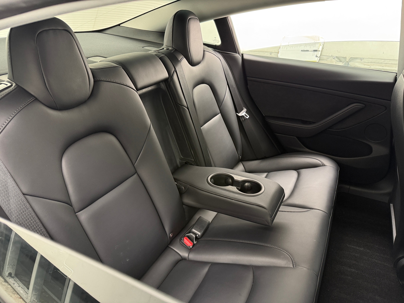 Thumbnail: 2022 Tesla Model 3 - 5