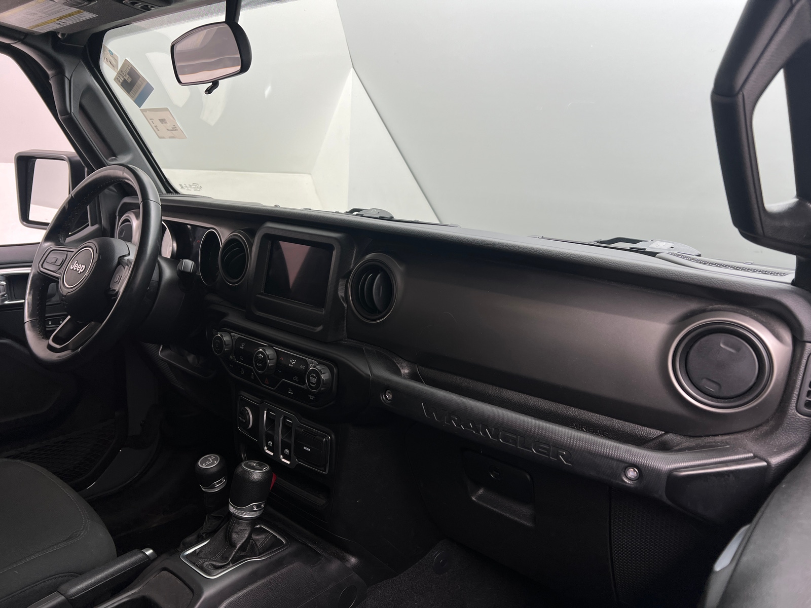 Thumbnail: 2021 Jeep Wrangler - 3