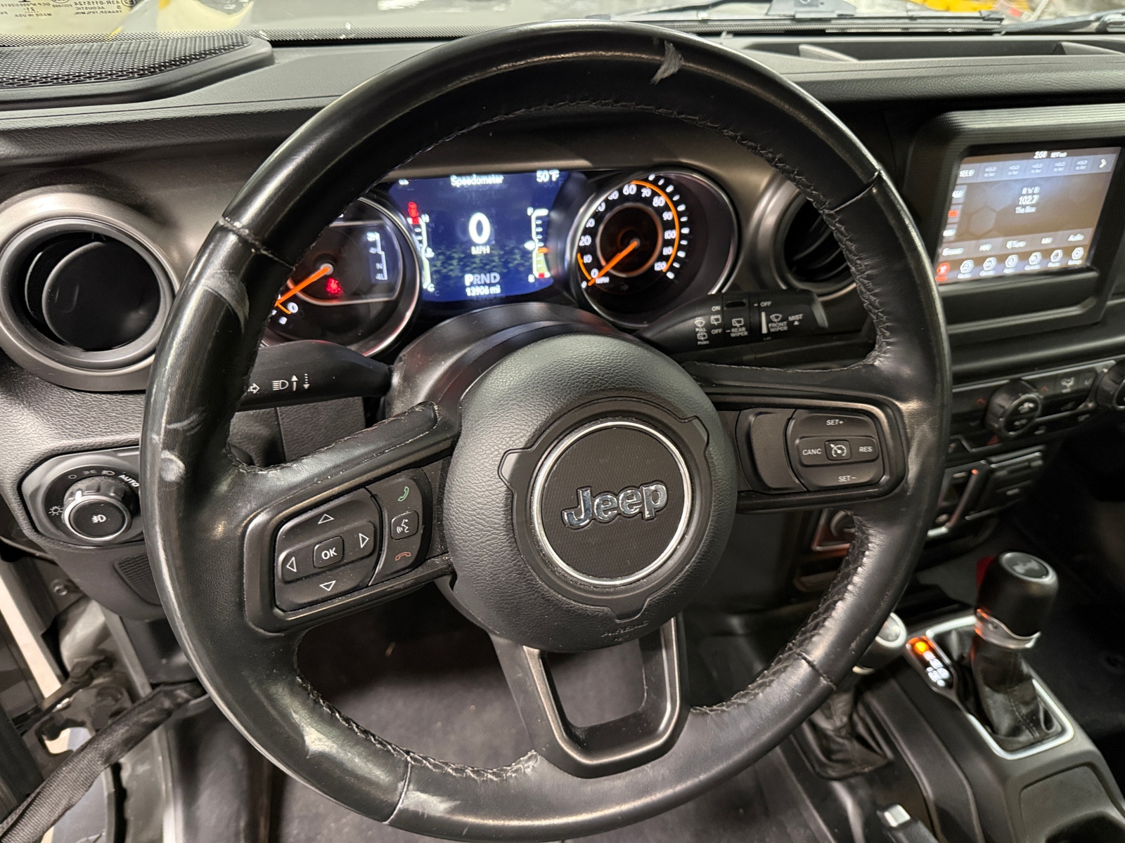 Thumbnail: 2021 Jeep Wrangler - 5