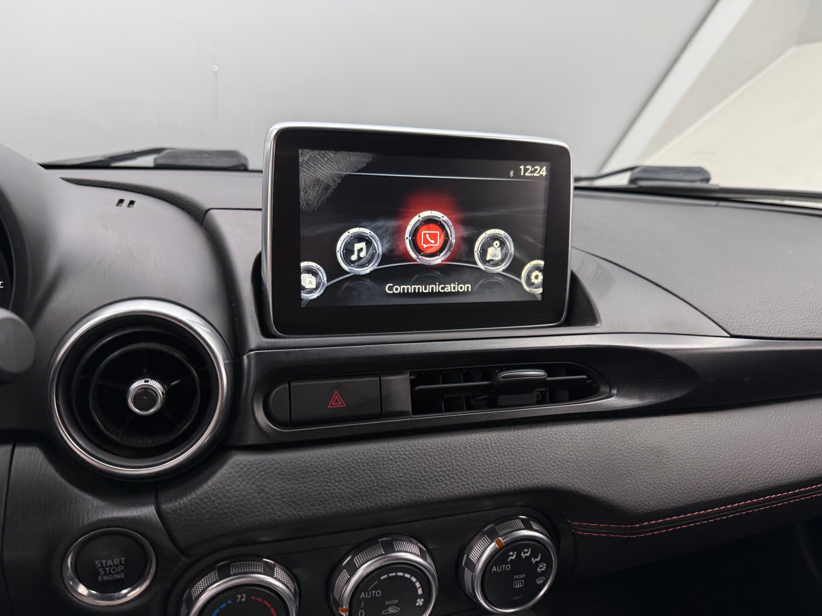 Thumbnail: 2017 Fiat 124 Spider - 3