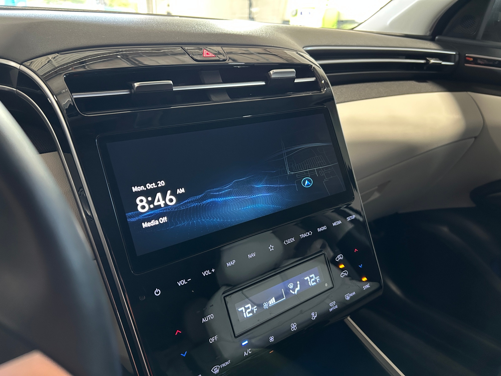 Thumbnail: 2024 Hyundai Tucson - 3
