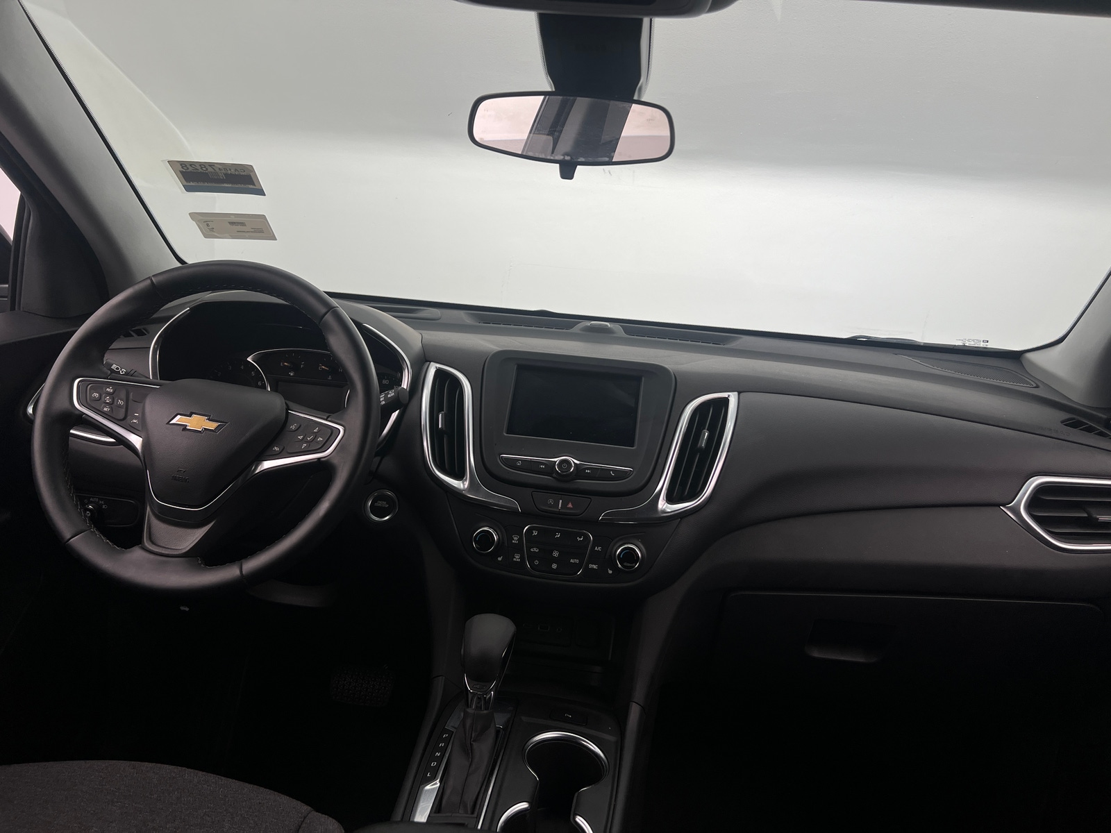 Thumbnail: 2024 Chevrolet Equinox - 3