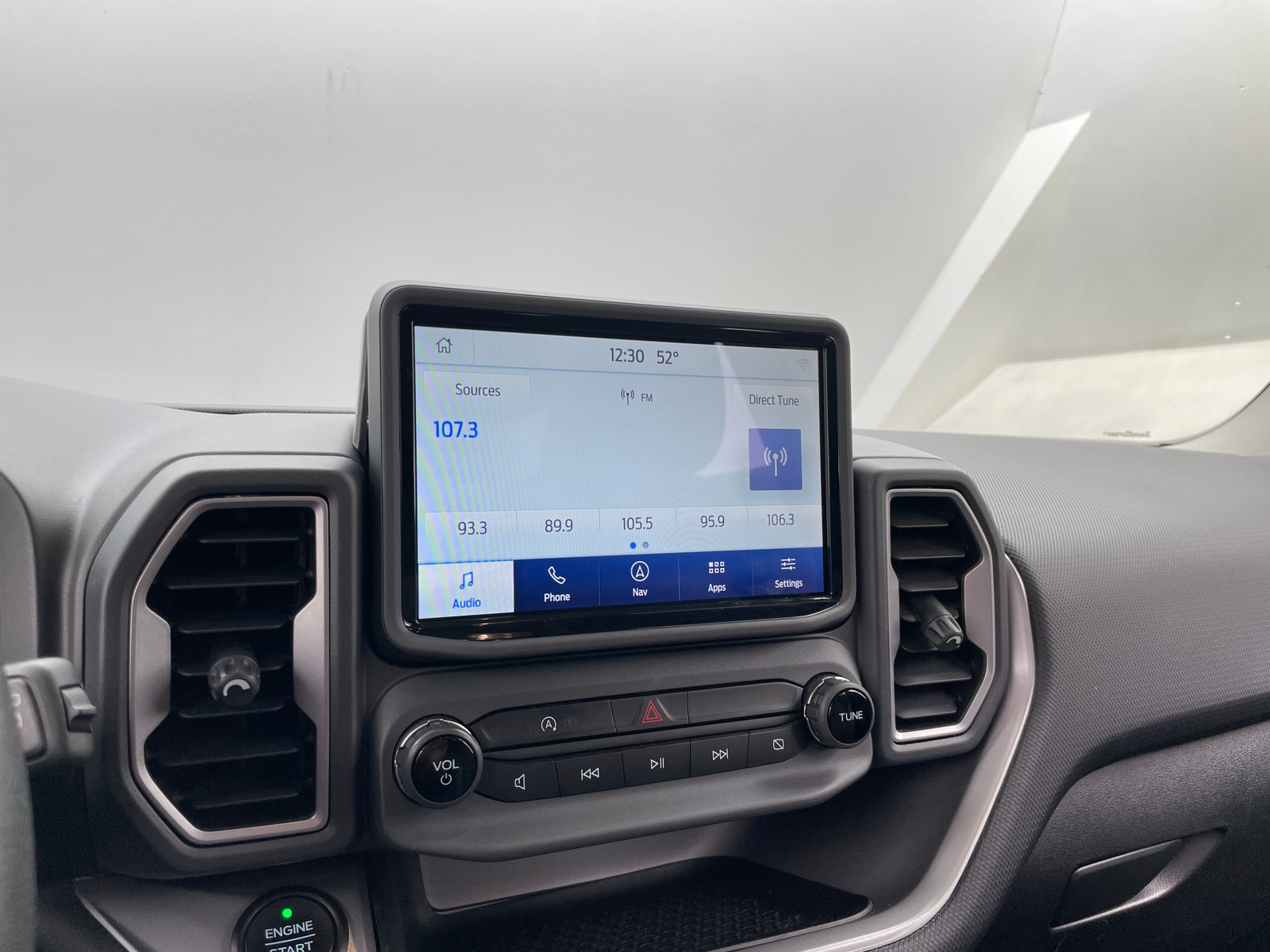 Thumbnail: 2021 Ford Bronco Sport - 4