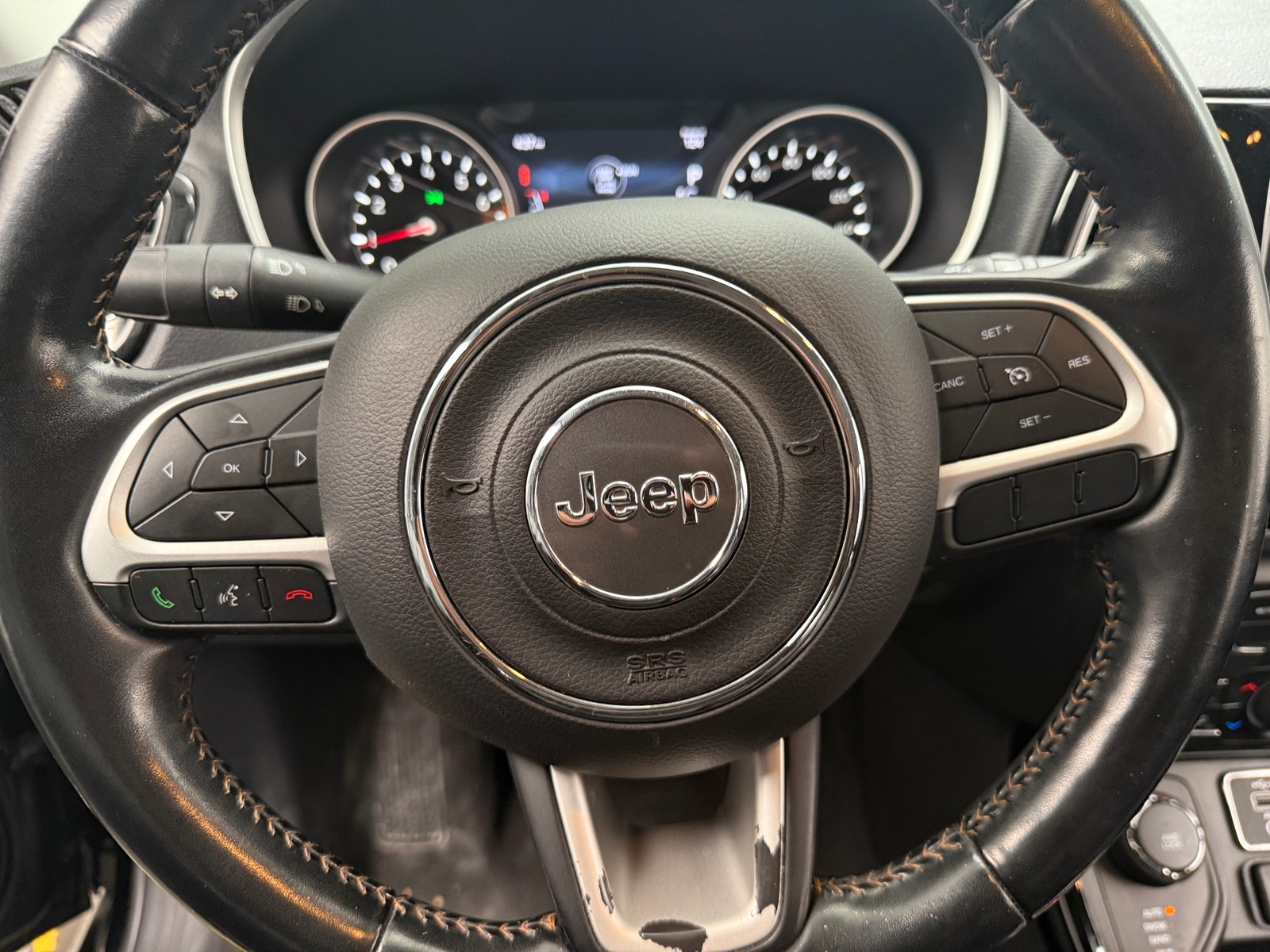 Thumbnail: 2020 Jeep Compass - 4