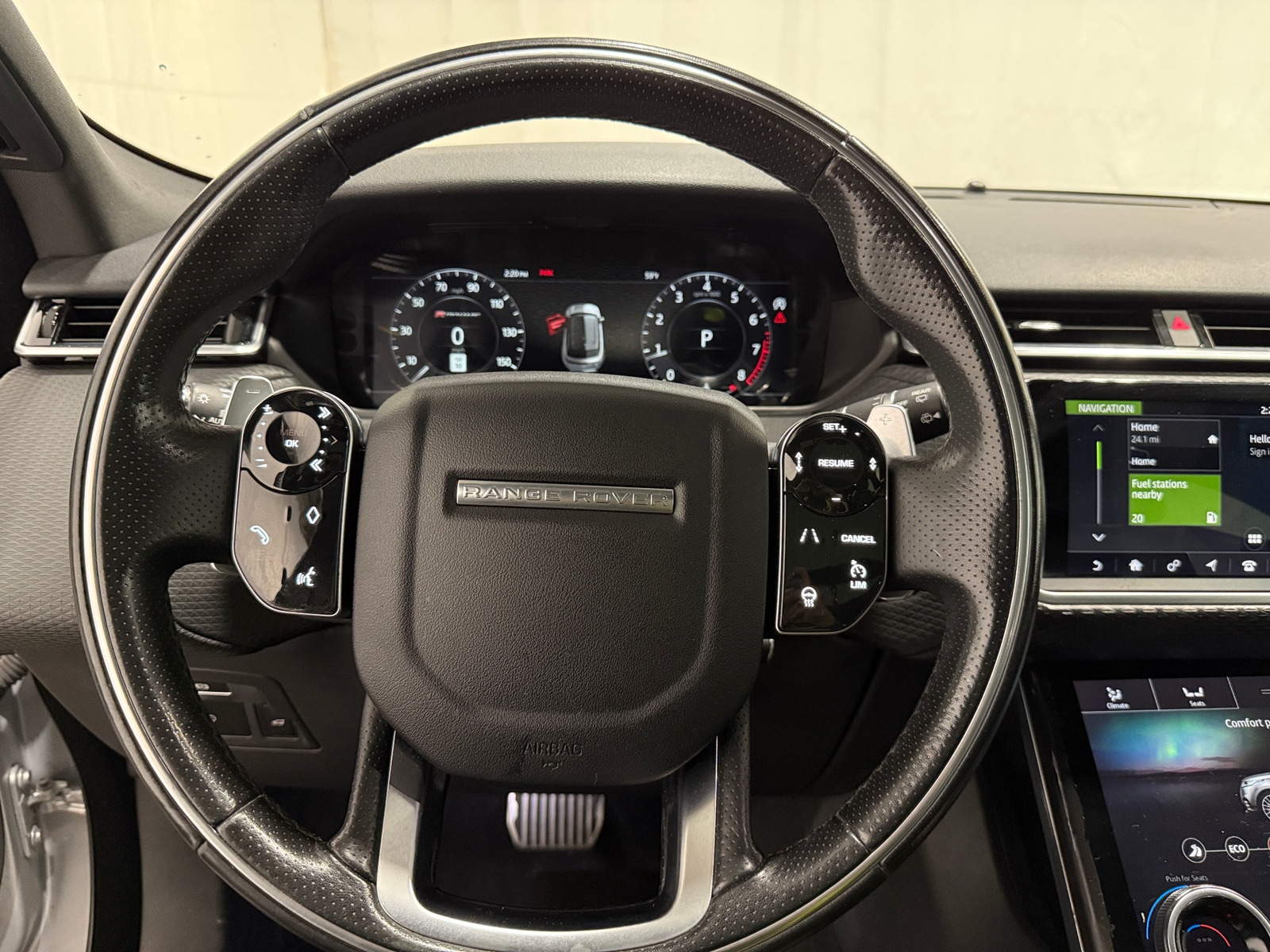 Thumbnail: 2019 Land Rover Range Rover Velar - 4