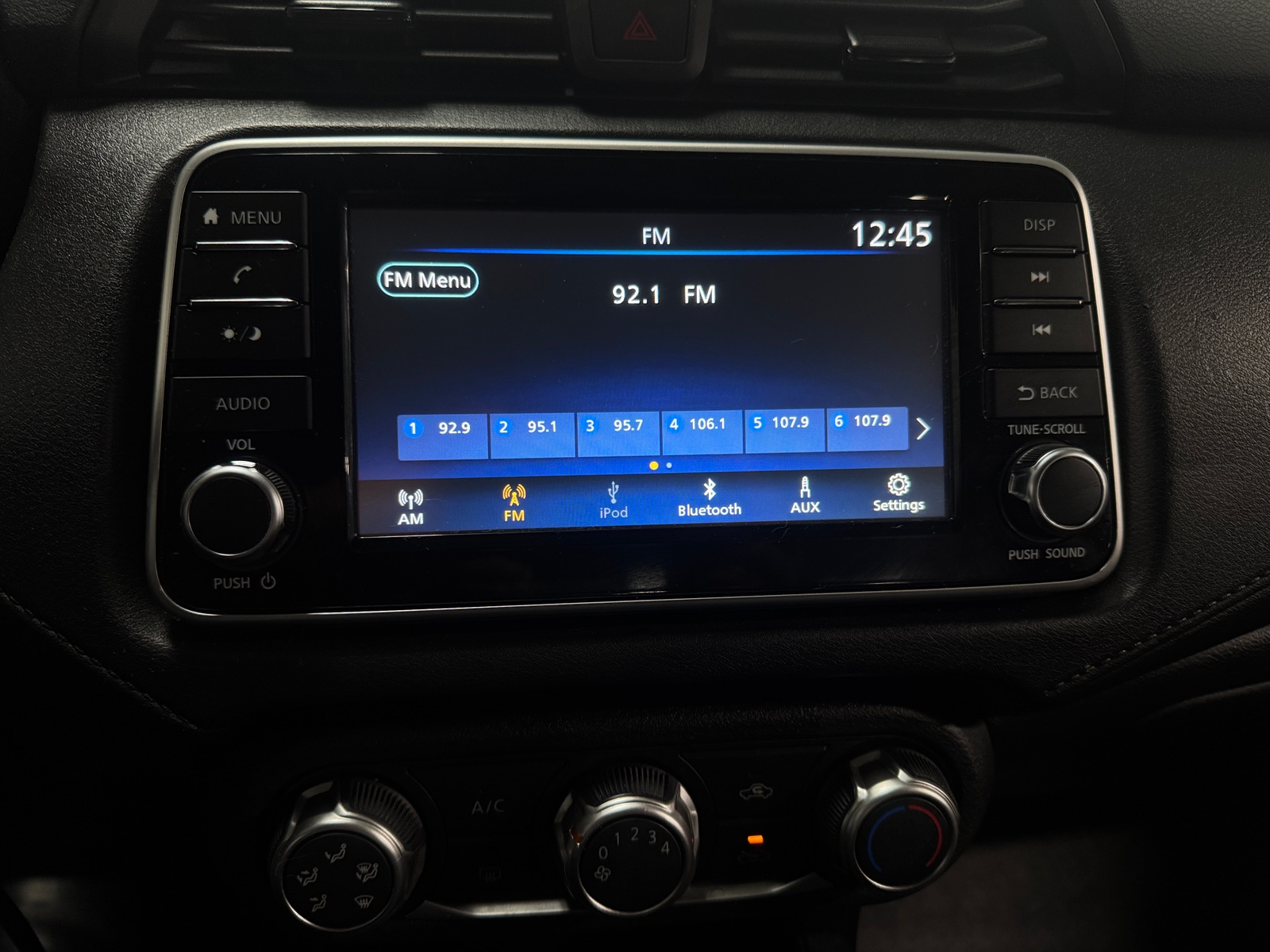 Thumbnail: 2022 Nissan Versa - 4