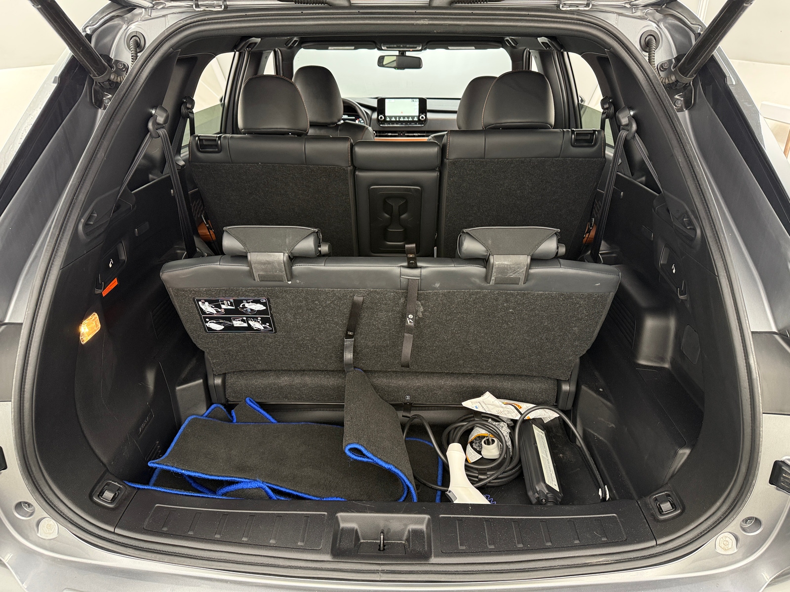 Thumbnail: 2024 Mitsubishi Outlander - 6